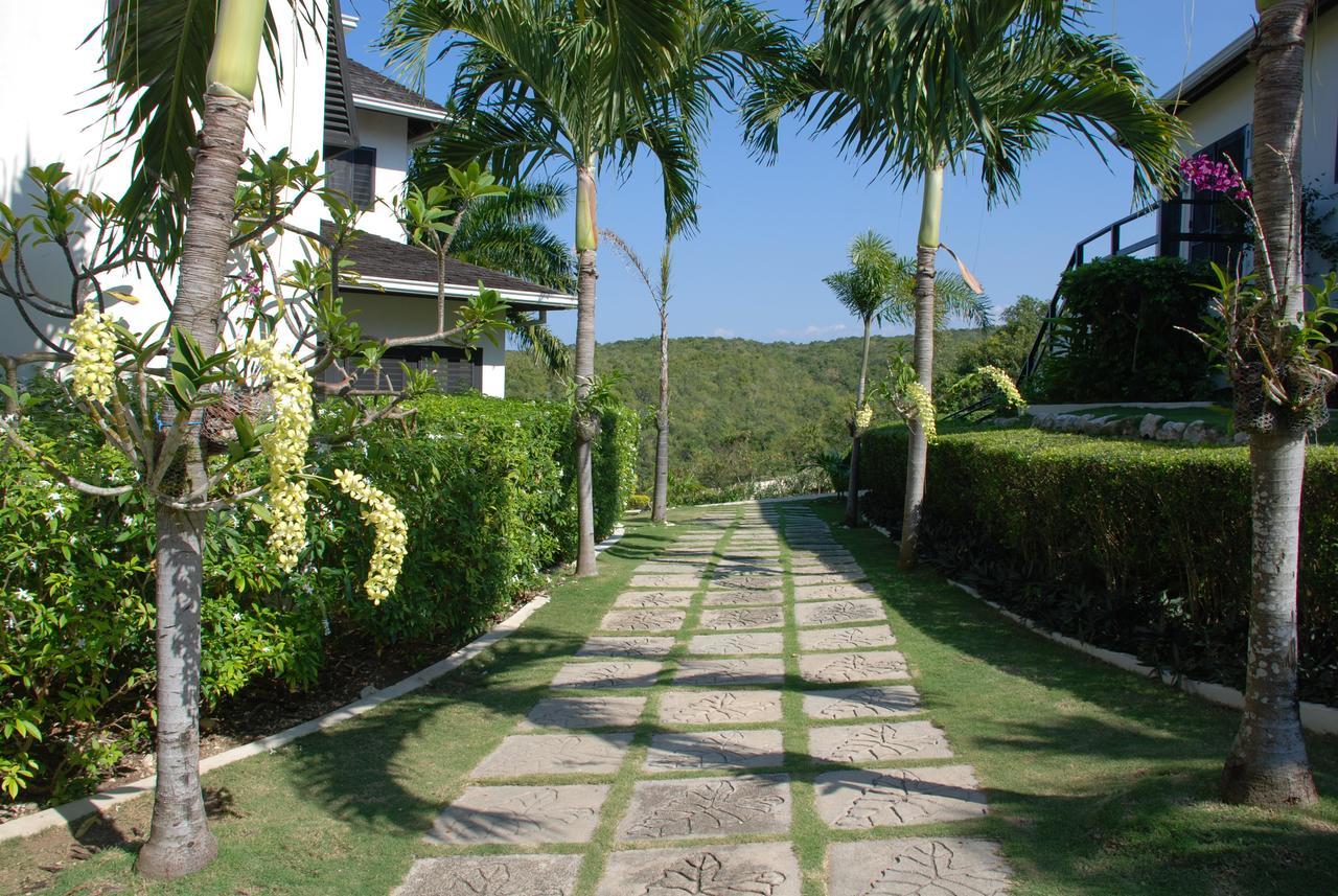 Luxury Villa sleeps 6, Beach Access, Montego Bay Exterior foto